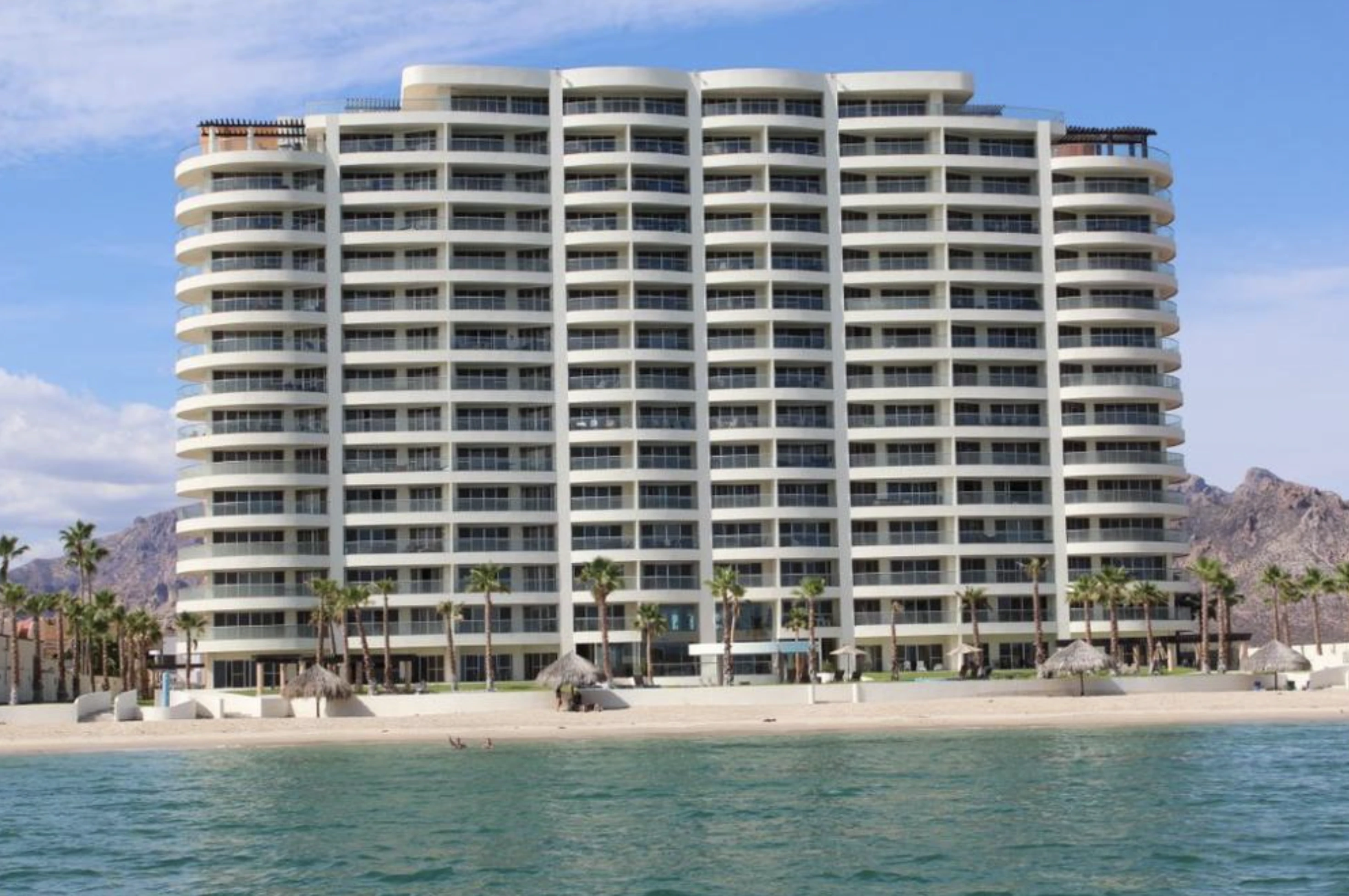 Playa Blanca Luxury Condos